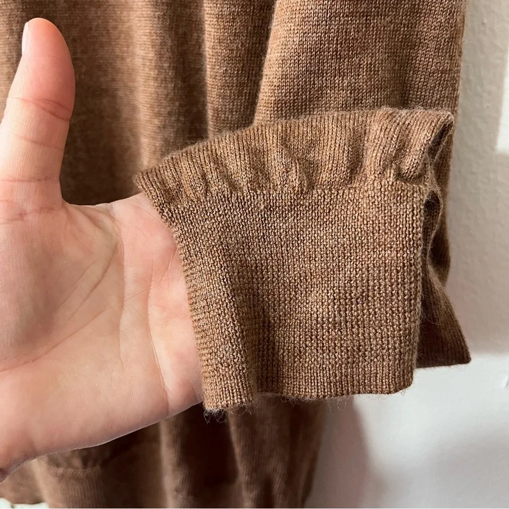 Magaschoni Men's 100% Wool Tan V-Neck Sweater size Large Tall - Picture 6 of 9